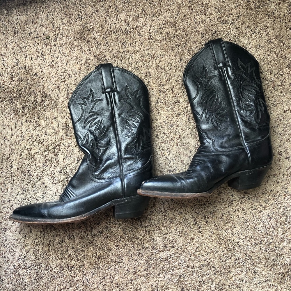 Justin black leather pull on western cowboy boot